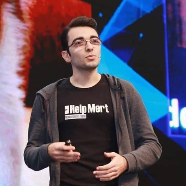 Mert Kuşkapan (HelpMert)